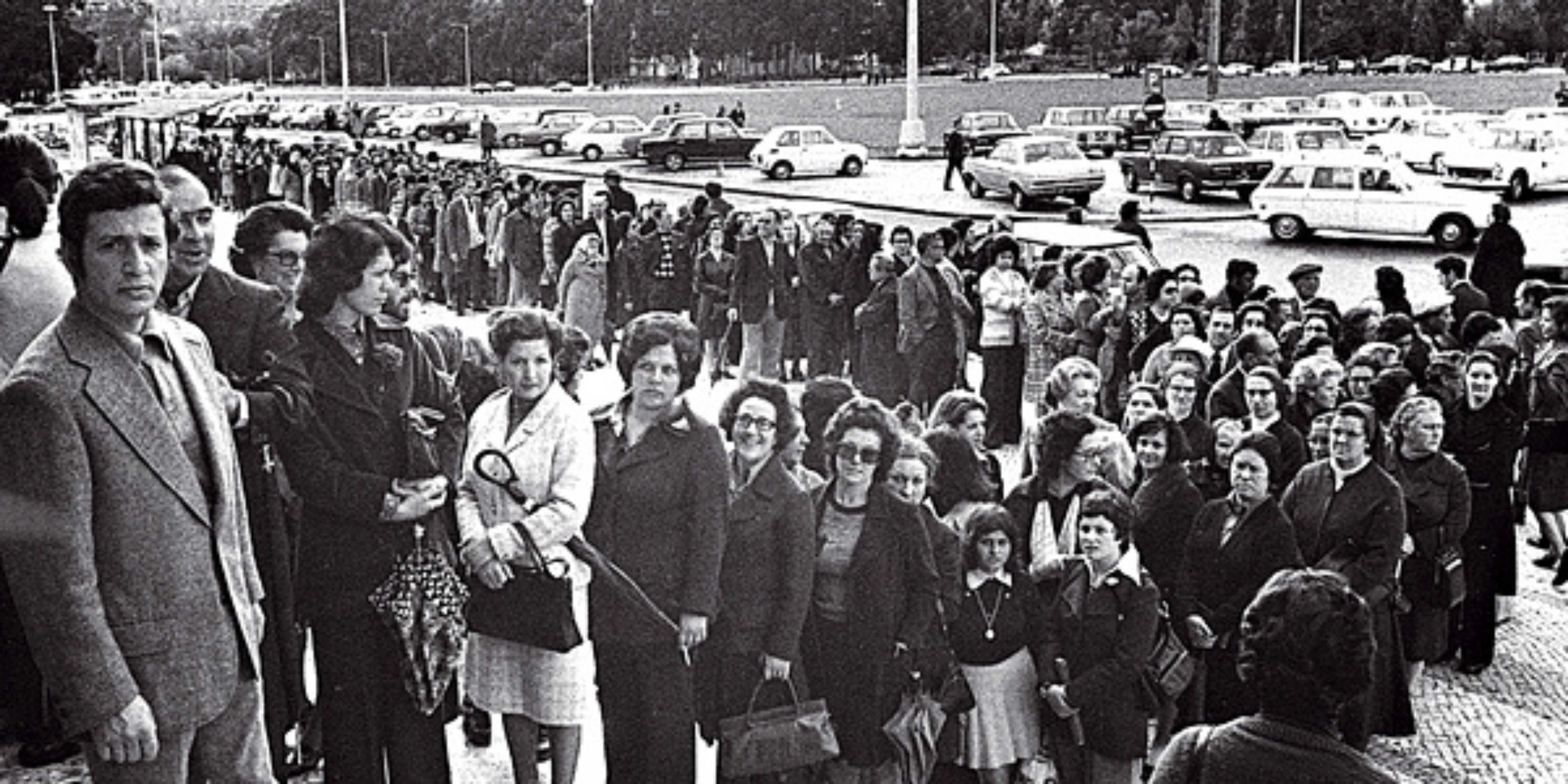 As mulheres e a democracia: o que mudou depois de 1974